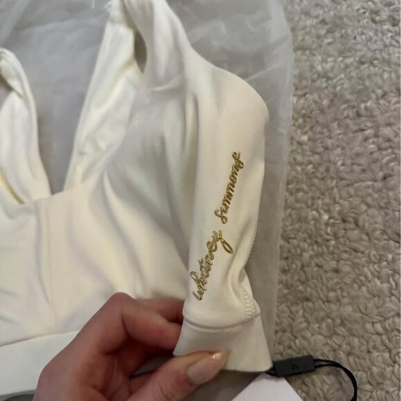 NWT Whitney Simmons x Gymshark Unbleached Sports Bra - Picture 3 of 4